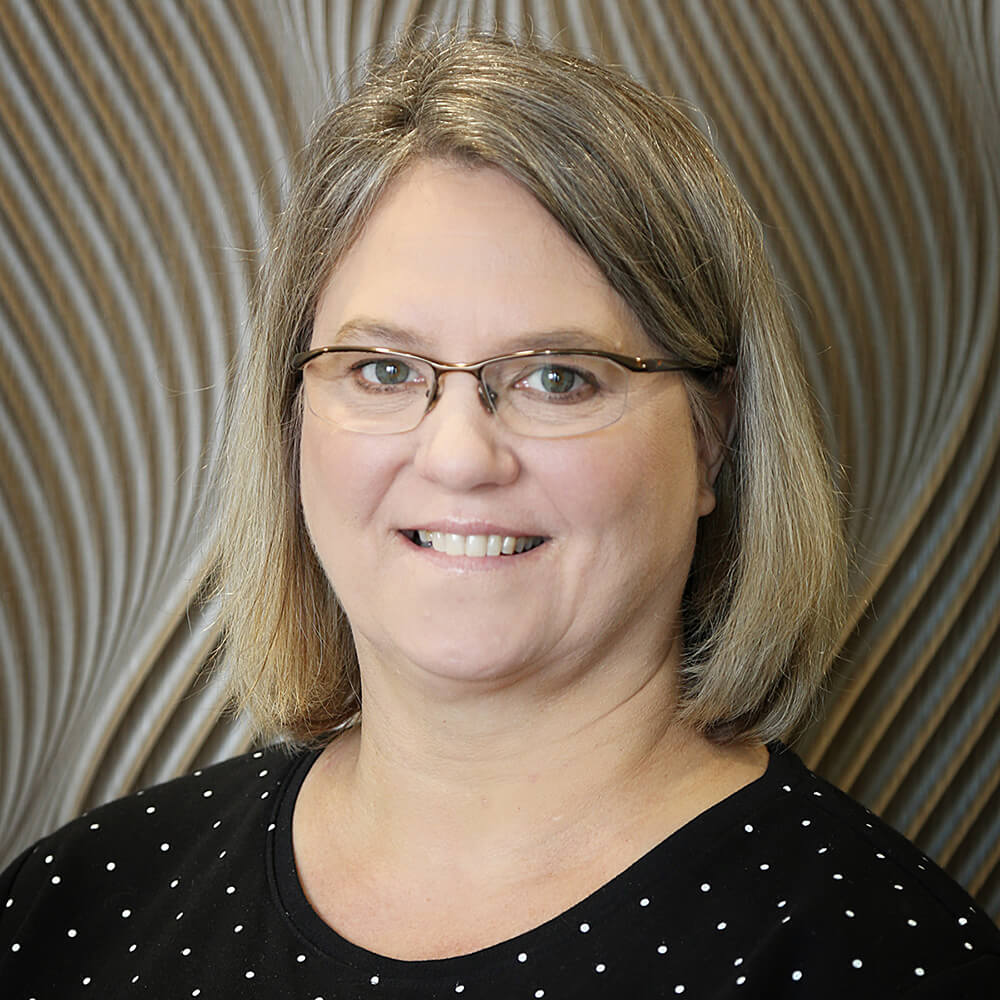 Jan DiNitto, Assistant Registrar