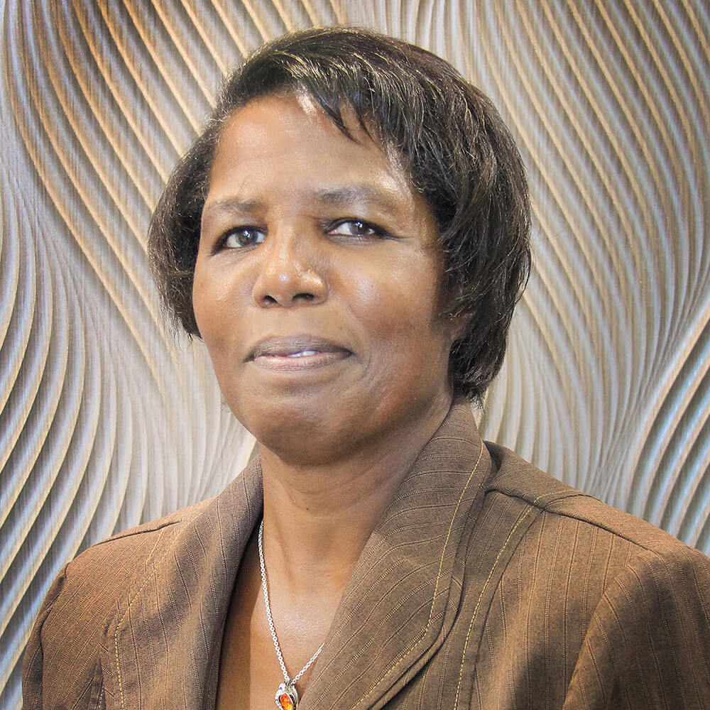 Vanessa Pearsall, Distribution Specialist